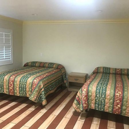 All 8 Motel Лонг Бич Экстерьер фото